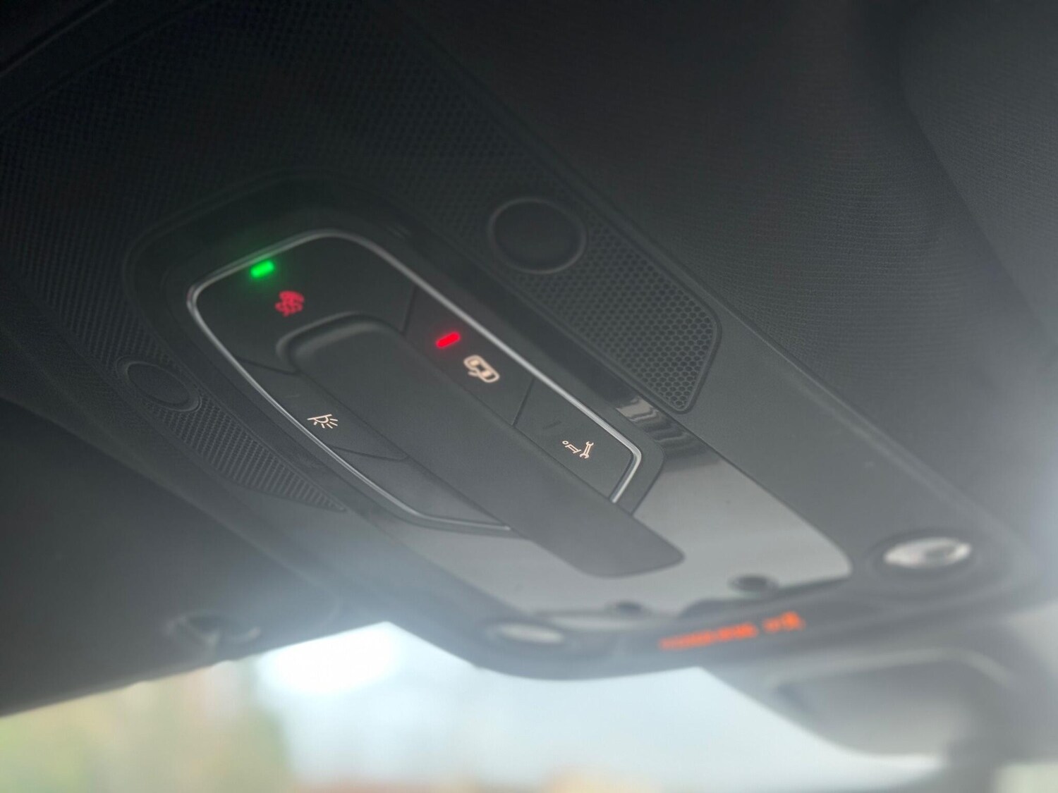 Used Audi SQ7 2018 for sale - 76913829: Photo 66