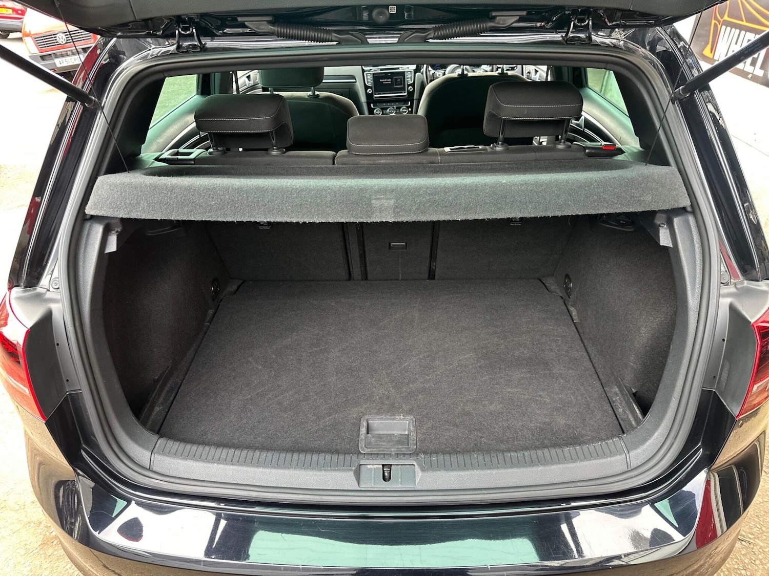 Used Volkswagen Golf 2014 for sale - 78086397: Photo 18