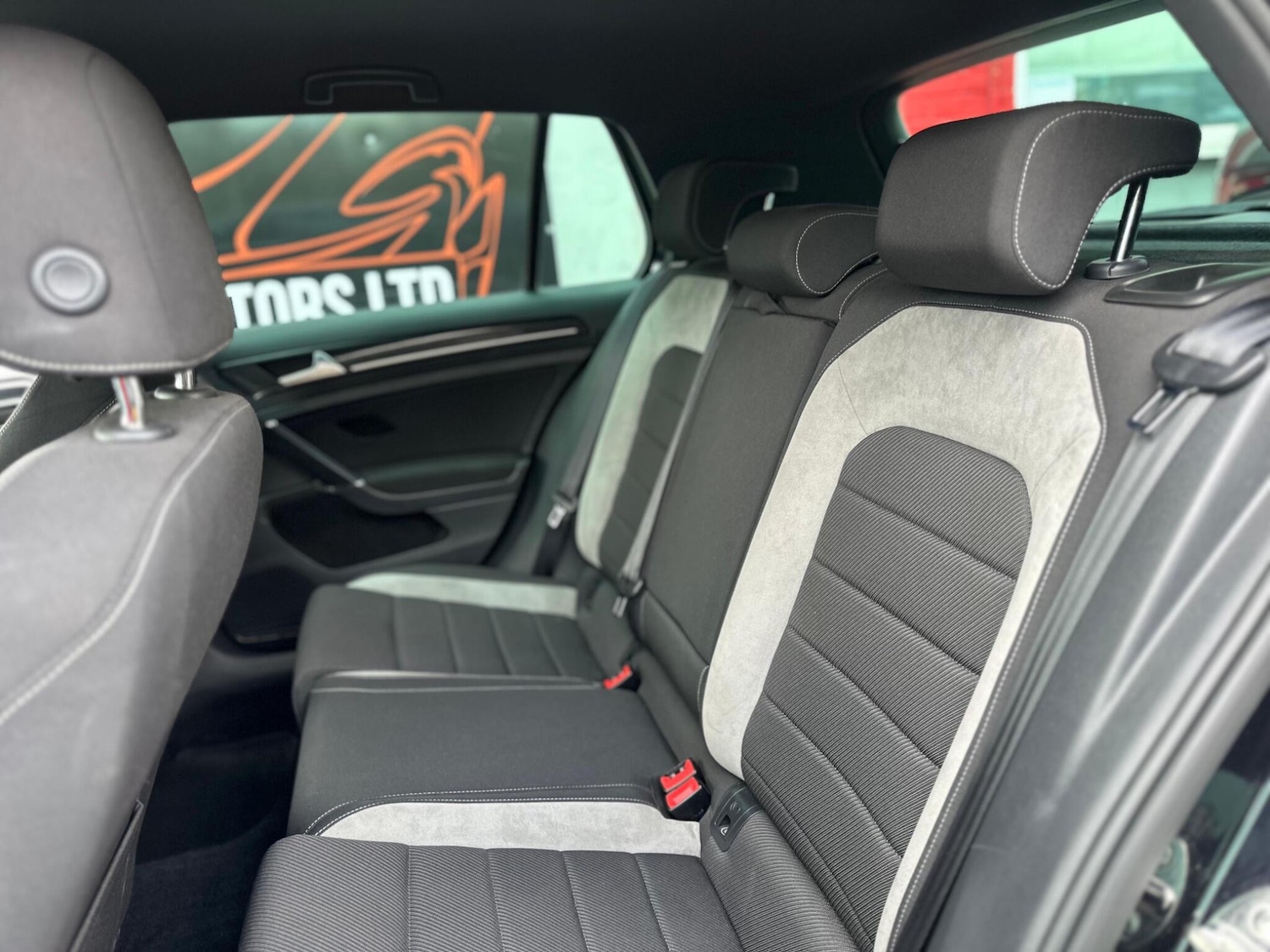 Used Volkswagen Golf 2014 for sale - 78086397: Photo 19