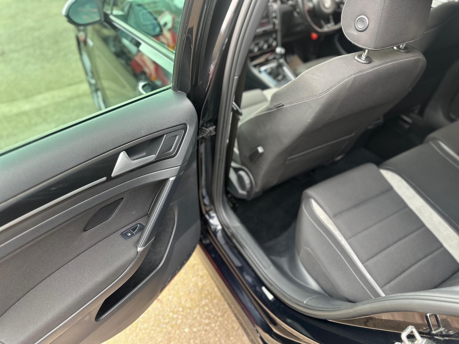 Used Volkswagen Golf 2014 for sale - 78086397: Photo 24