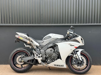Used Yamaha R1 2012 for sale - bike-79441427: Photo