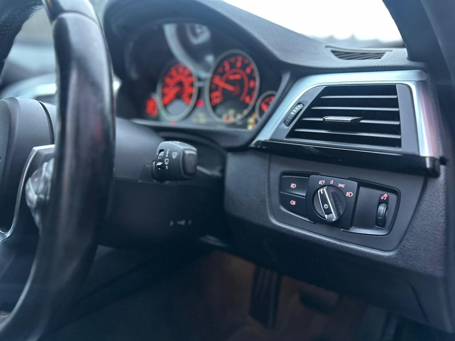 Used BMW 3 Series 2016 for sale - 77175351: Photo 14