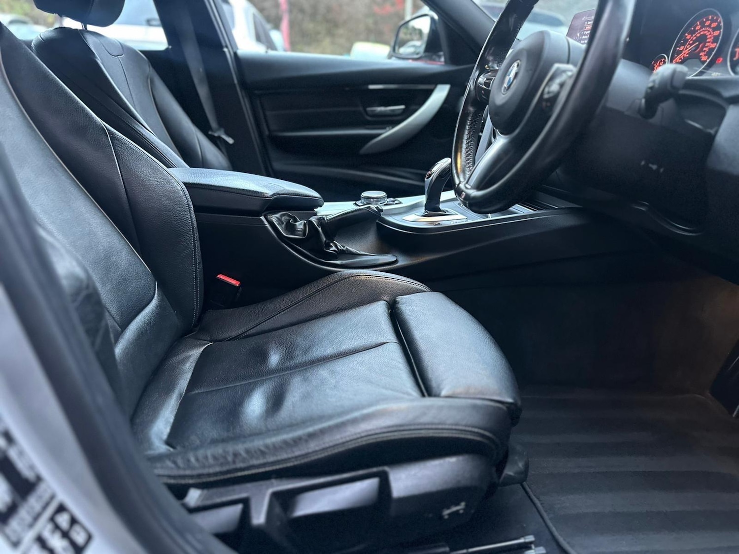 Used BMW 3 Series 2016 for sale - 77175351: Photo 40