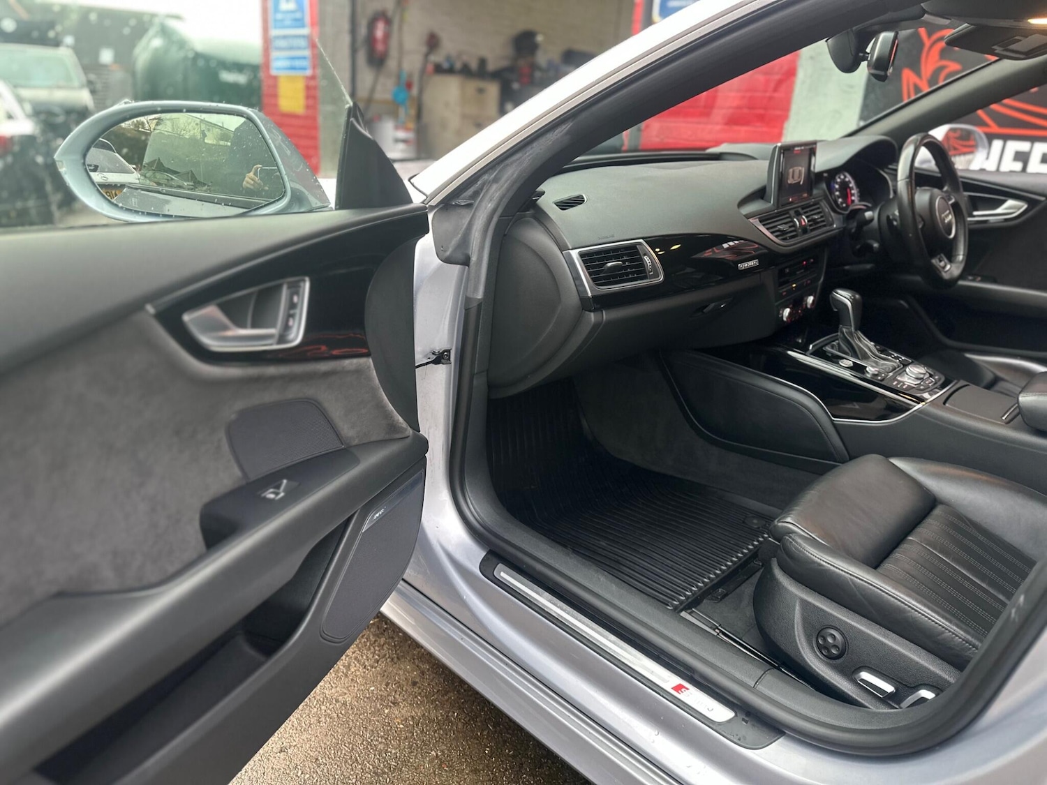 Used Audi A7 2015 for sale - 77175360: Photo 28