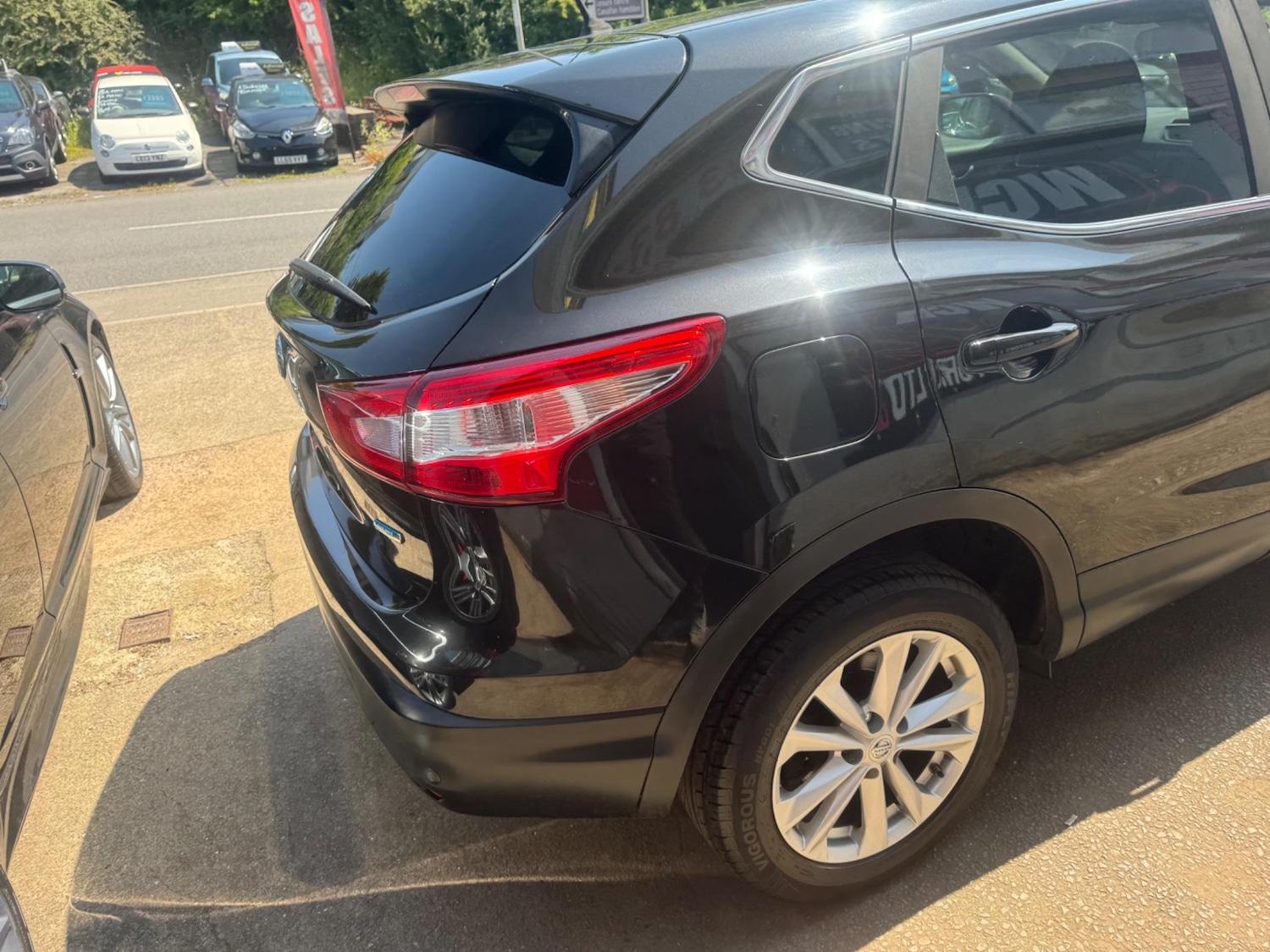 Used Nissan Qashqai 2014 for sale - 76512602: Photo 14