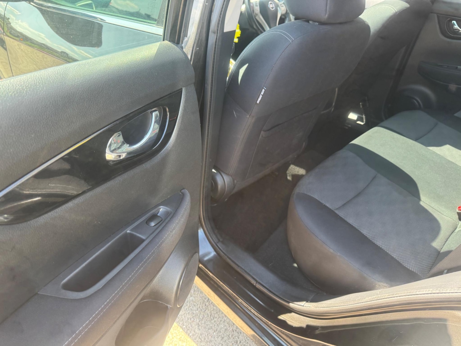 Used Nissan Qashqai 2014 for sale - 76512602: Photo 21