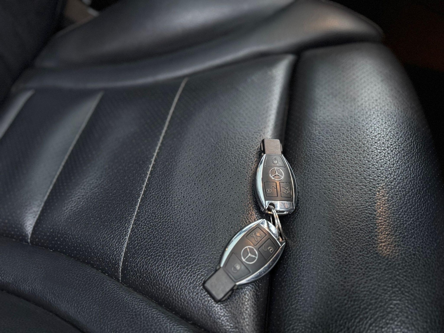 Used Mercedes-Benz GLC 2018 for sale - 76991857: Photo 39