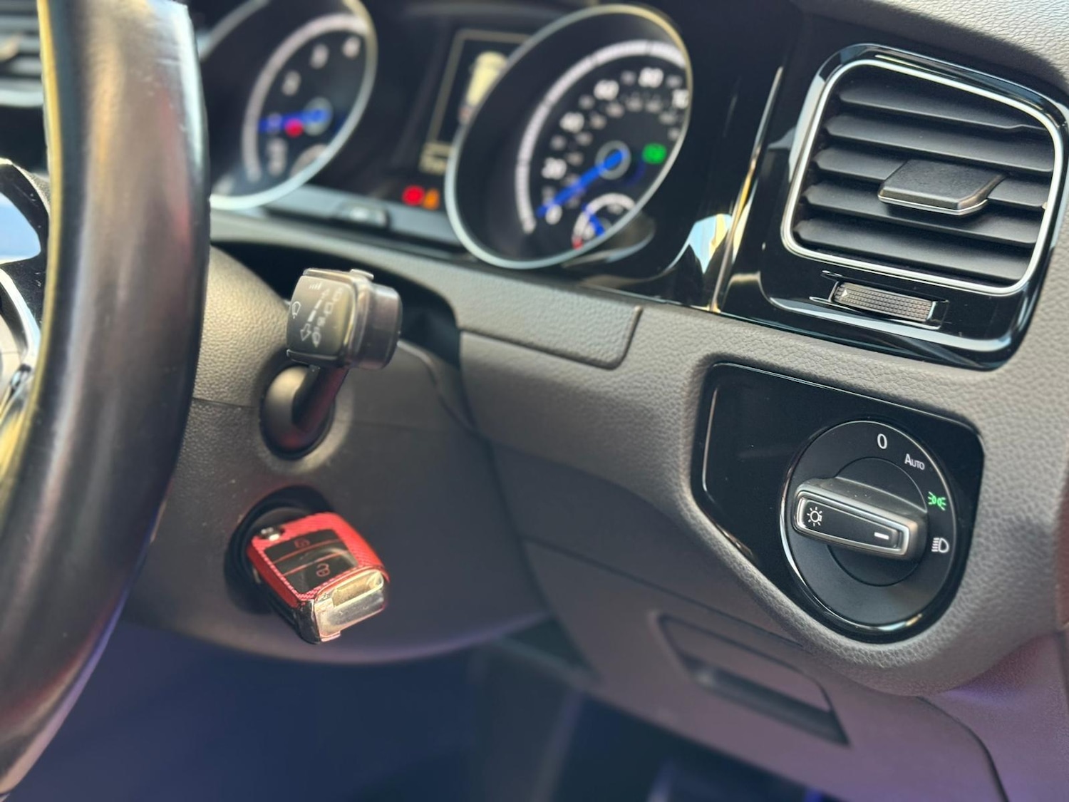 Used Volkswagen Golf 2015 for sale - 76886364: Photo 12