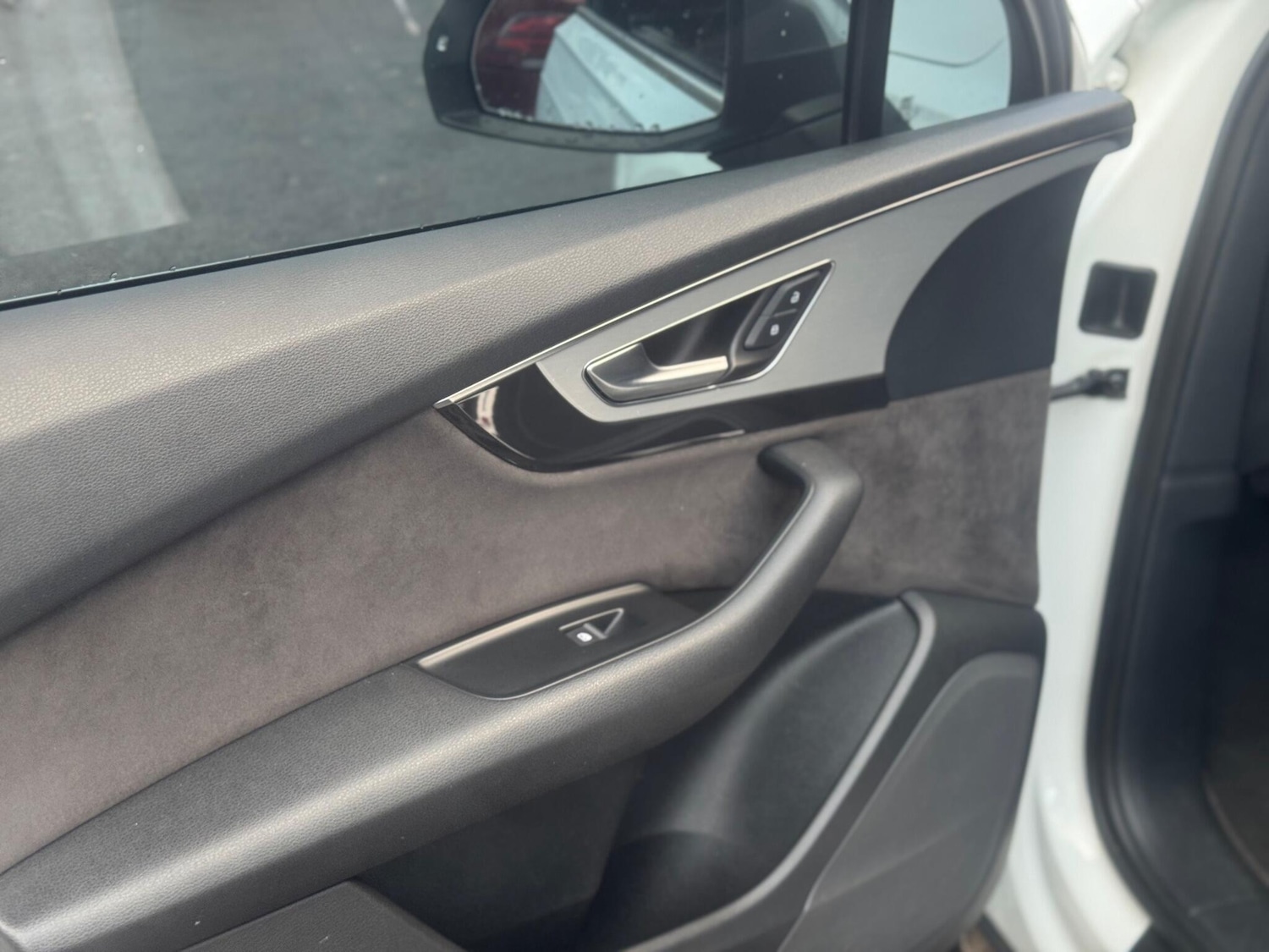 Used Audi Q7 2018 for sale - 77612508: Photo 41