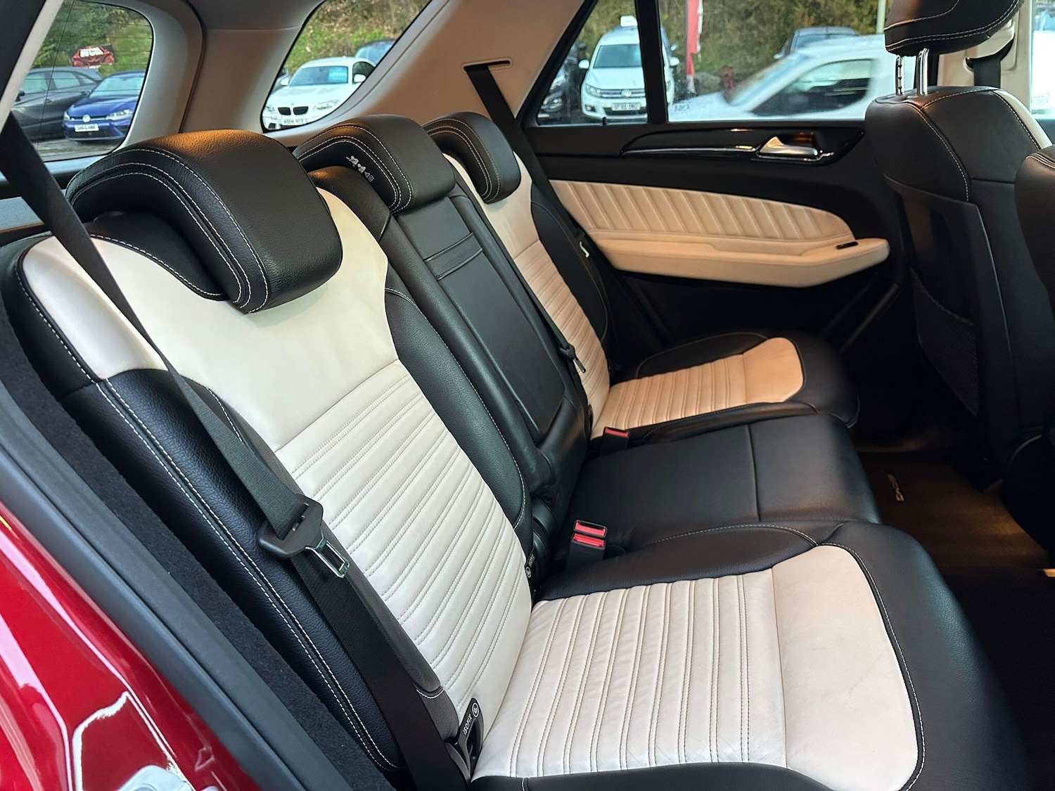 Used Mercedes-Benz GLE 2016 for sale - 76645548: Photo 10