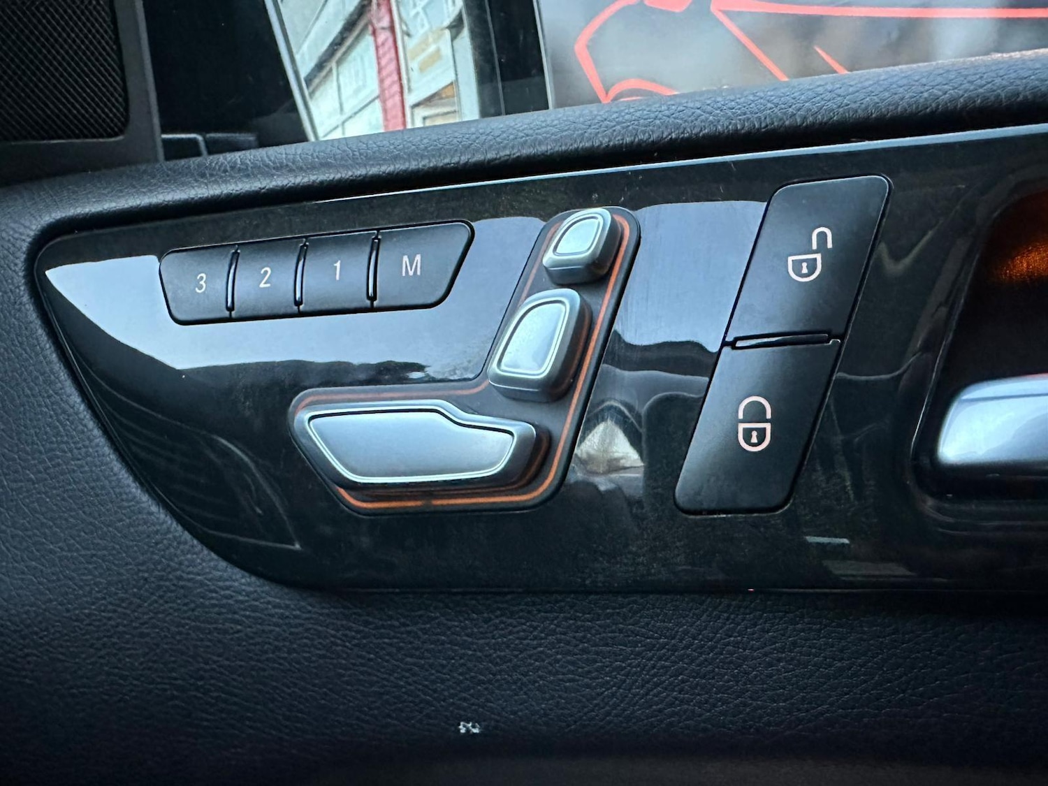 Used Mercedes-Benz GLE 2016 for sale - 76645548: Photo 18