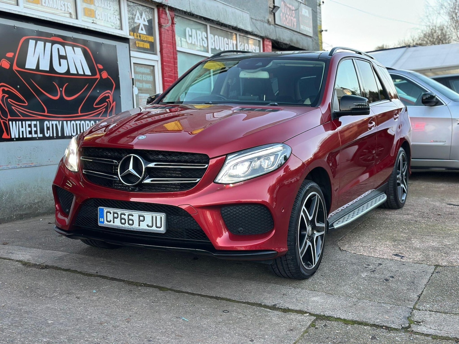 Used Mercedes-Benz GLE 2016 for sale - 76645548: Photo 7