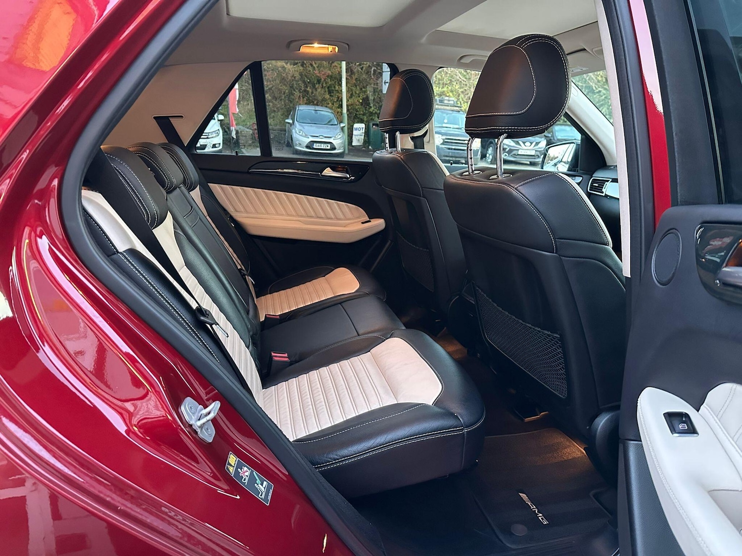 Used Mercedes-Benz GLE 2016 for sale - 76645548: Photo 9