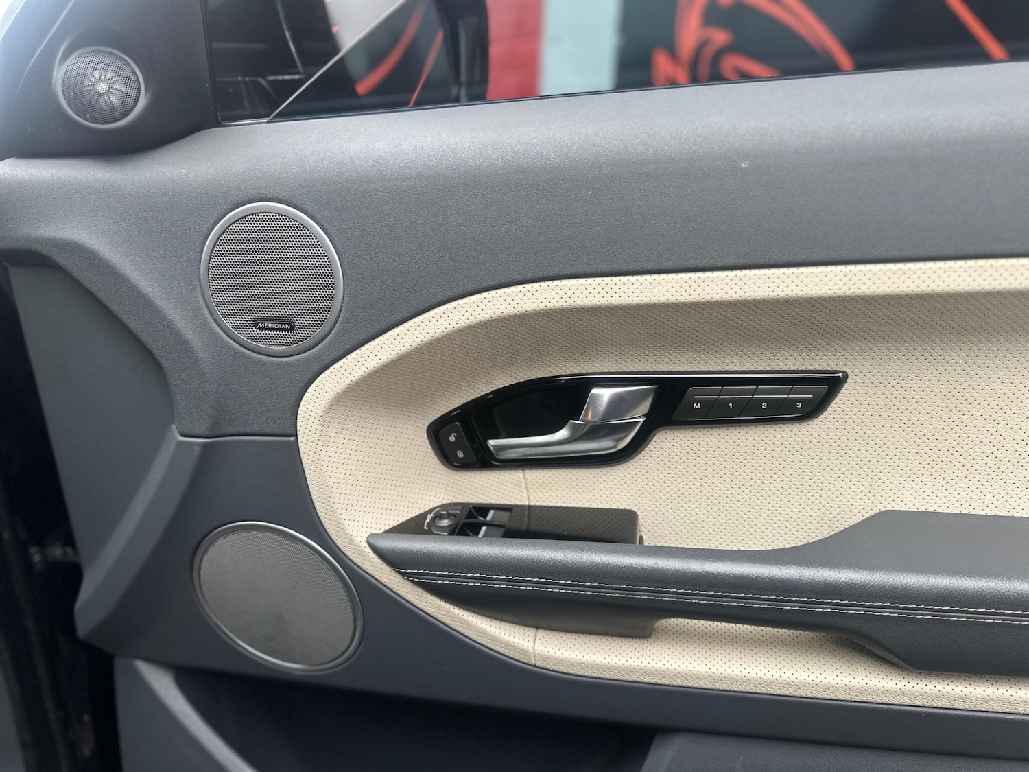 Used Land Rover Range Rover Evoque 2014 for sale - 76499340: Photo 24