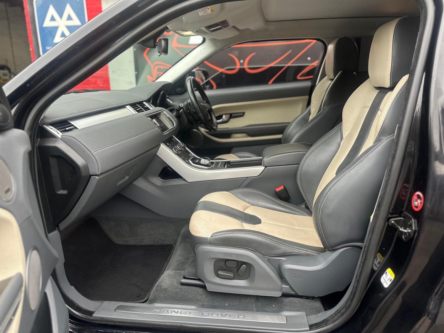 Used Land Rover Range Rover Evoque 2014 for sale - 76499340: Photo 45