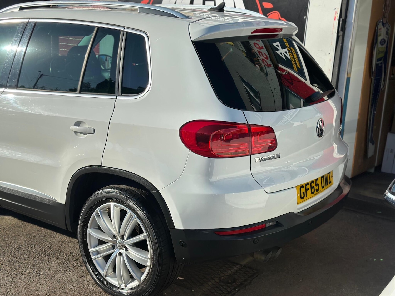 Used Volkswagen Tiguan 2015 for sale - 76085449: Photo 3