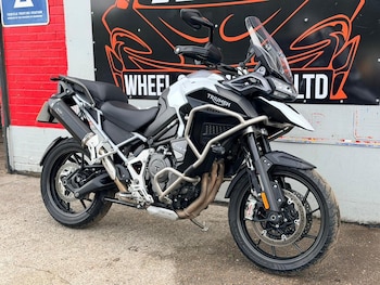 Used Triumph TIGER 2022 for sale - bike-78822869: Photo