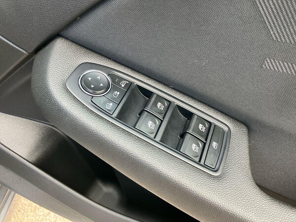 Used Renault Clio 2024 for sale - 76060741: Photo 21