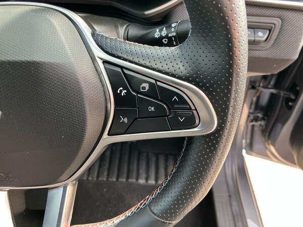 Used Renault Clio 2024 for sale - 76060741: Photo 42