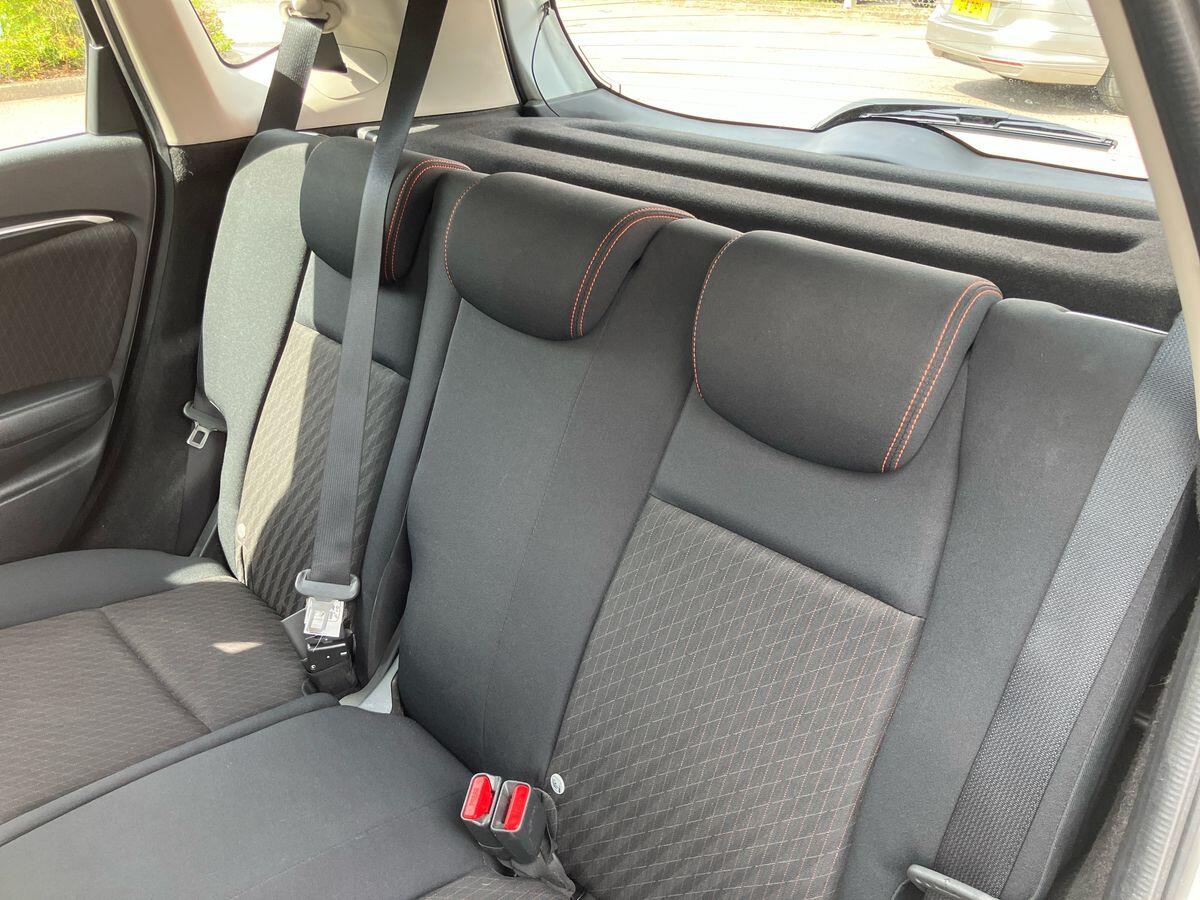 Used Honda Jazz 2018 for sale - 76059645: Photo 27
