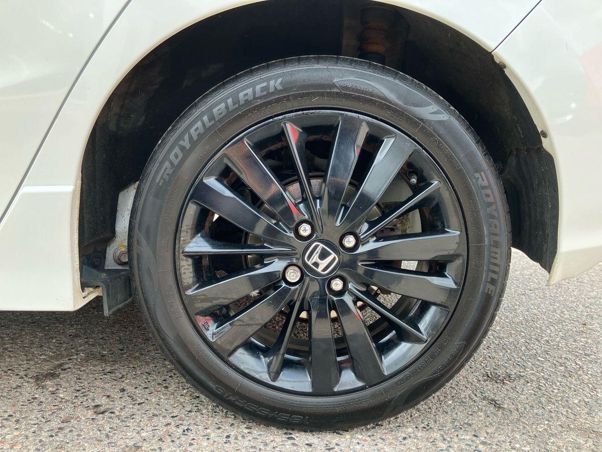 Used Honda Jazz 2018 for sale - 76059645: Photo 48