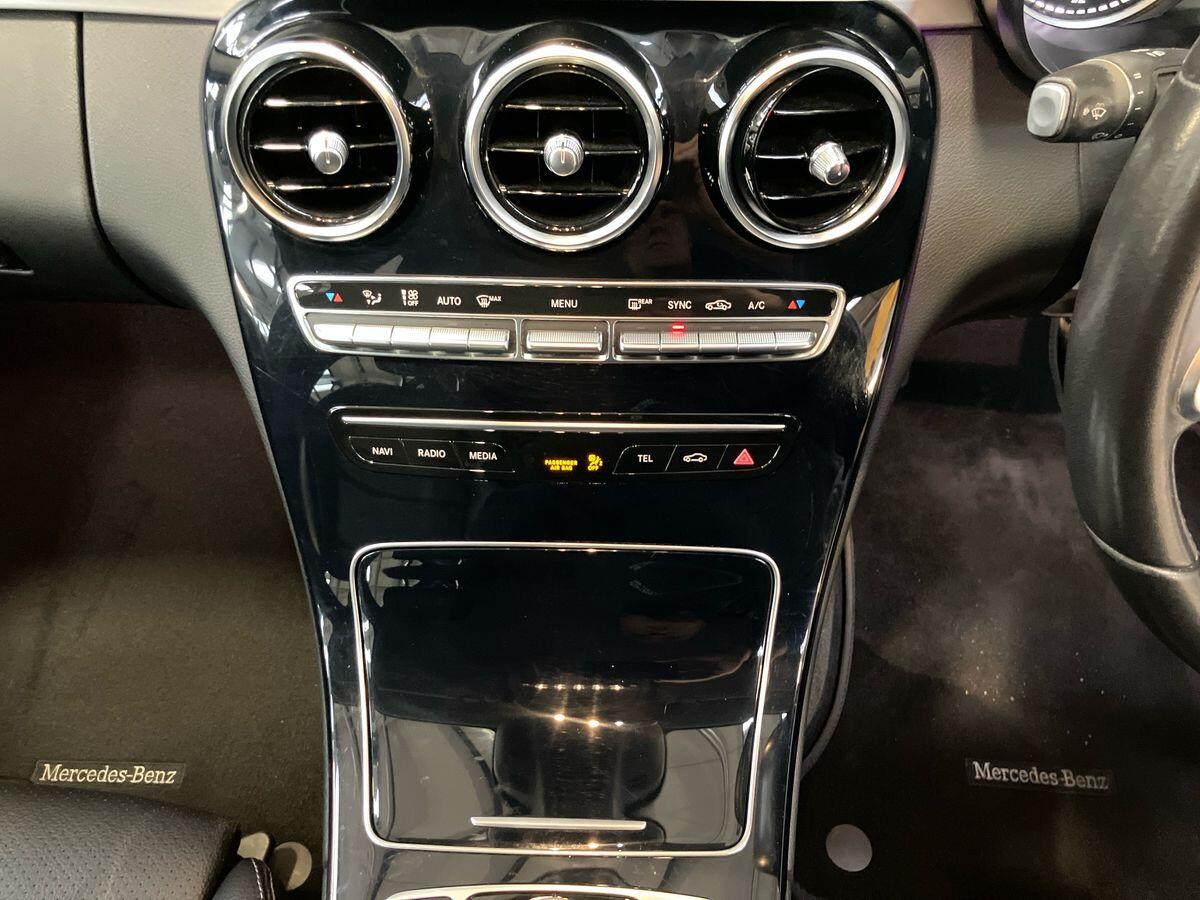 Used Mercedes-Benz C Class 2019 for sale - 77175083: Photo 19