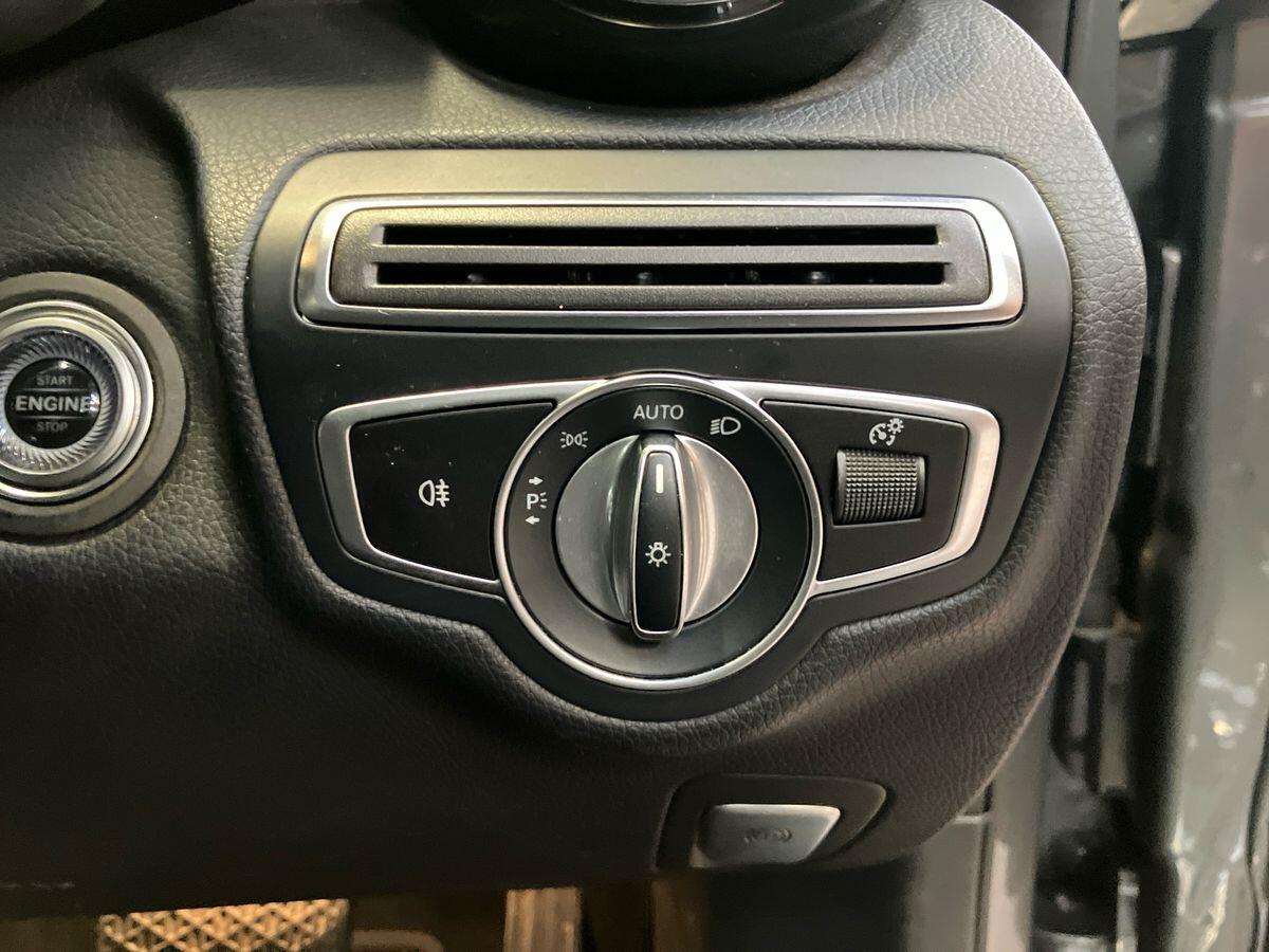 Used Mercedes-Benz C Class 2019 for sale - 77175083: Photo 45