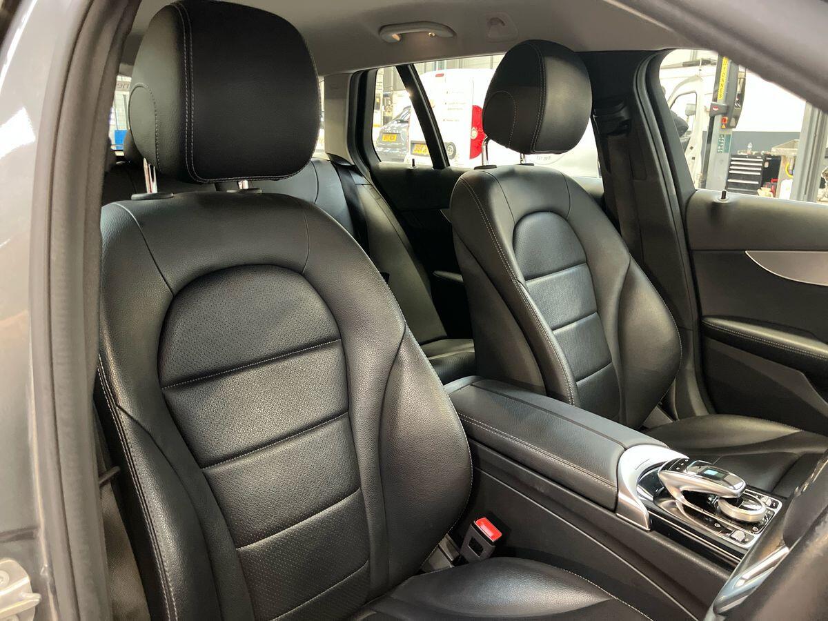 Used Mercedes-Benz C Class 2019 for sale - 77175083: Photo 47