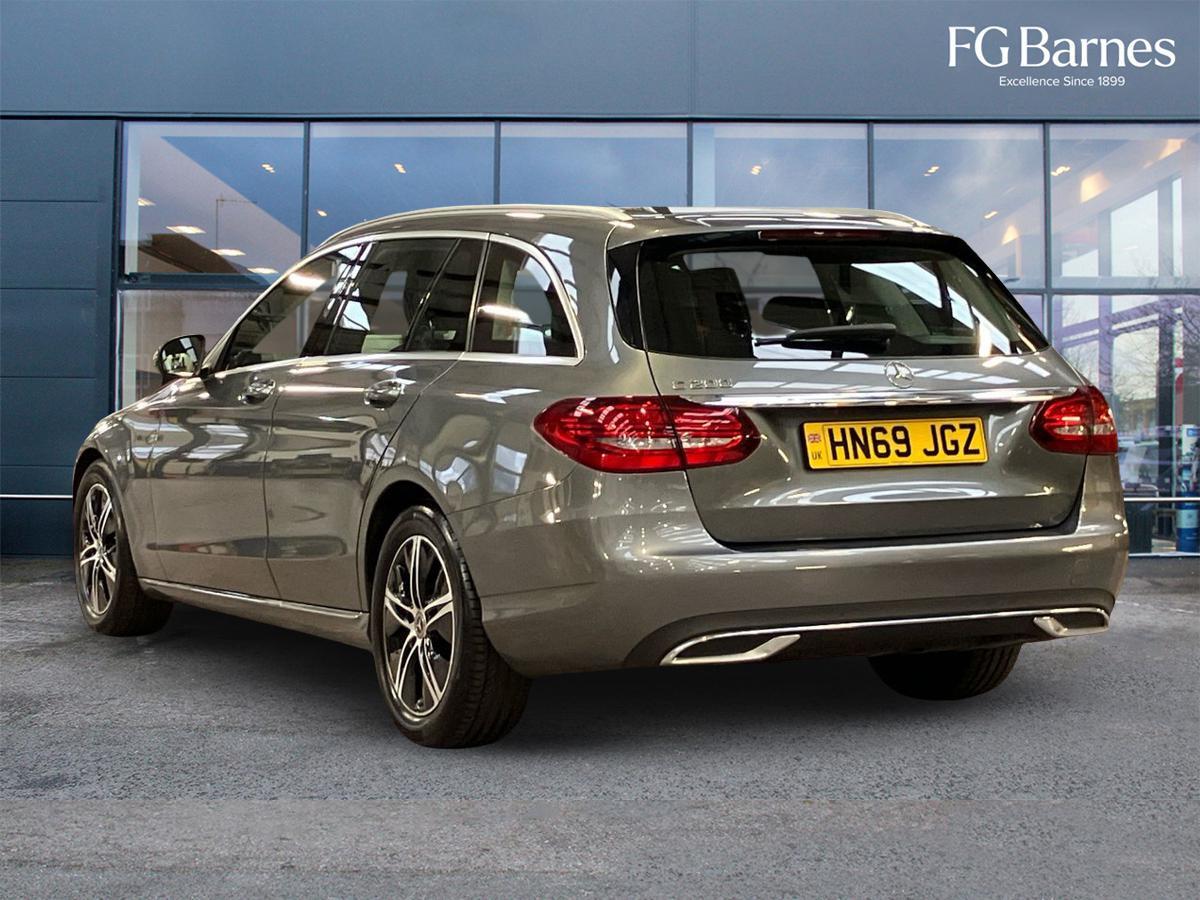 Used Mercedes-Benz C Class 2019 for sale - 77175083: Photo 6