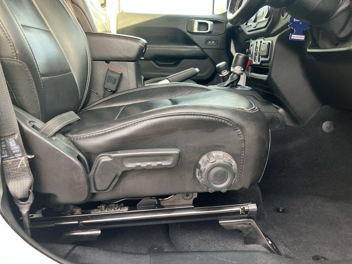 Used Jeep Wrangler 2019 for sale - 76360217: Photo 41