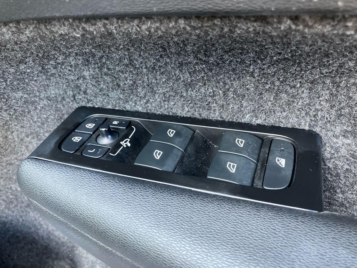 Used Volvo XC40 2022 for sale - 76059930: Photo 21