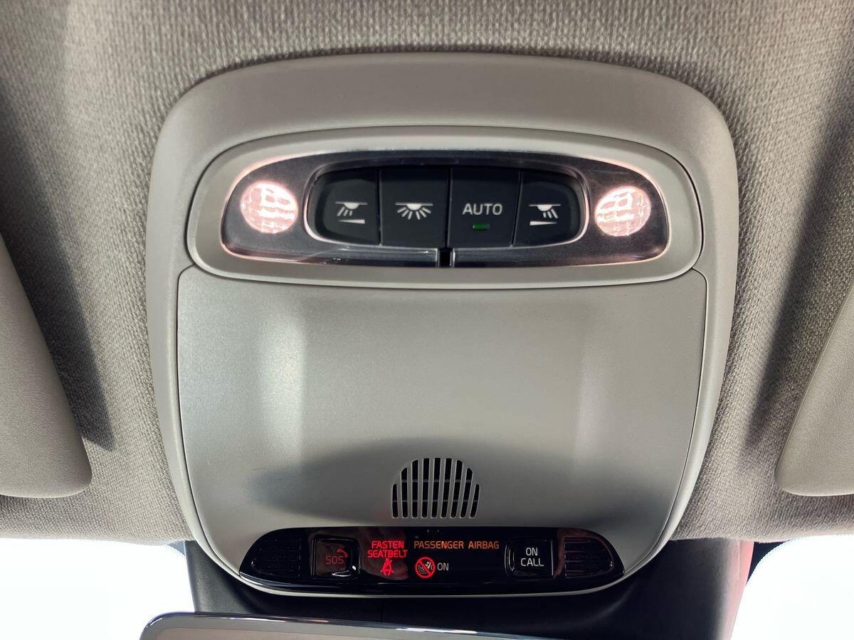 Used Volvo XC40 2022 for sale - 76059930: Photo 47