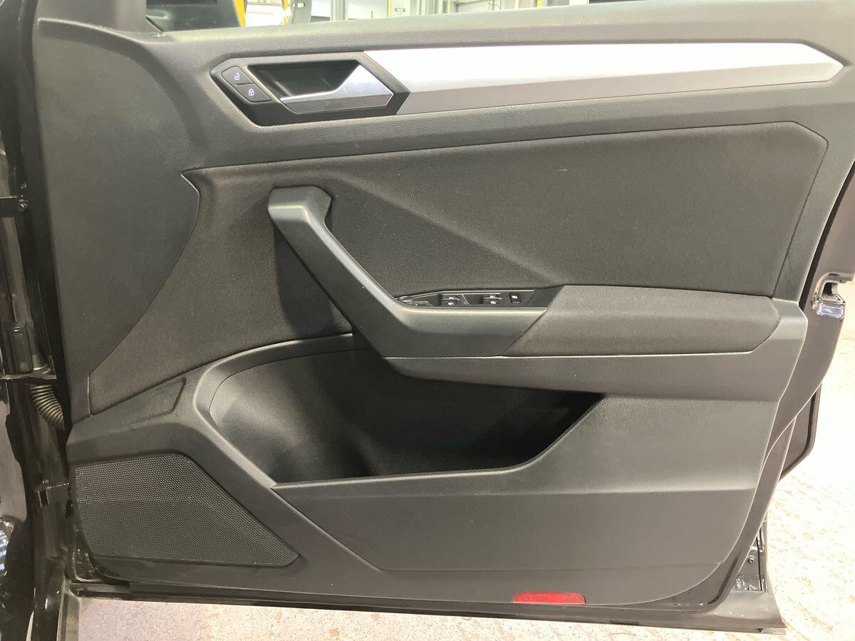 Used Volkswagen T-Roc 2022 for sale - 77074569: Photo 54