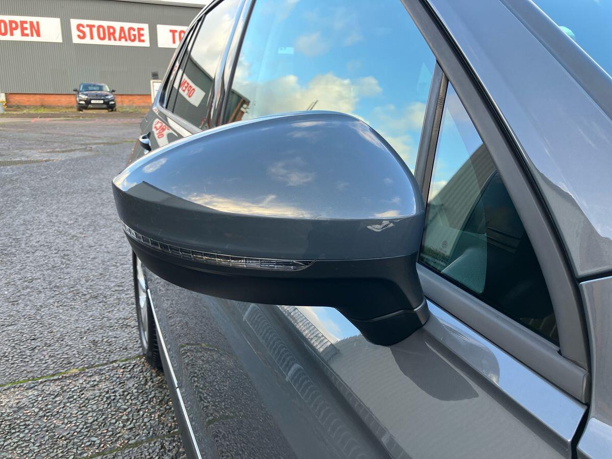 Used Volkswagen Tiguan 2021 for sale - 76989646: Photo 34