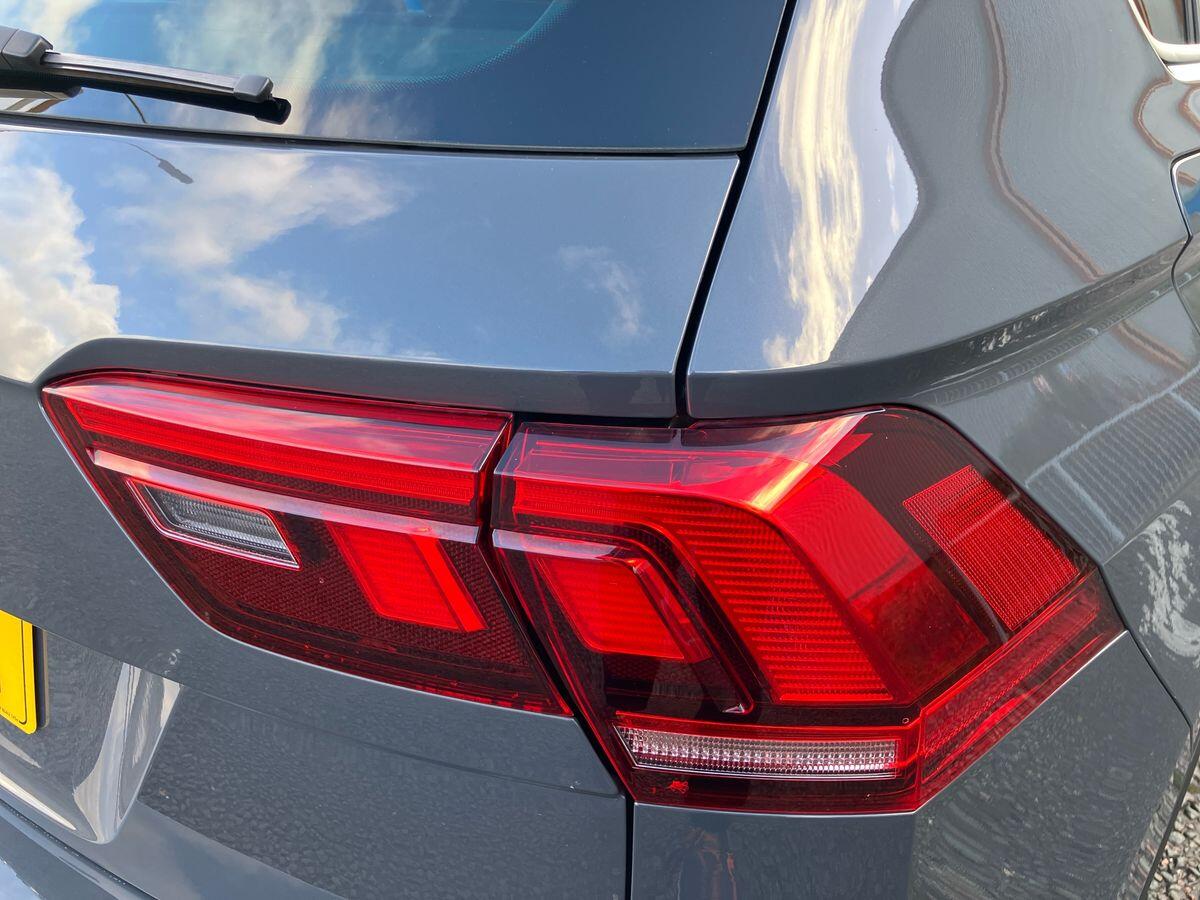 Used Volkswagen Tiguan 2021 for sale - 76989646: Photo 36