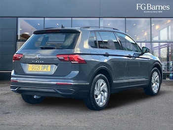 Used Volkswagen Tiguan 2021 for sale - 76989646: Photo