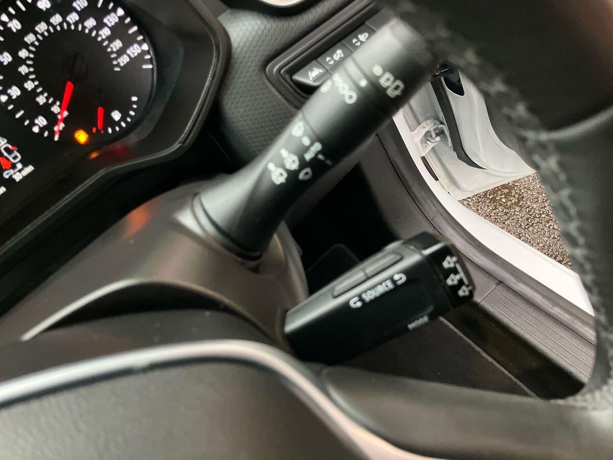 Used Renault Clio 2021 for sale - 76573382: Photo 41