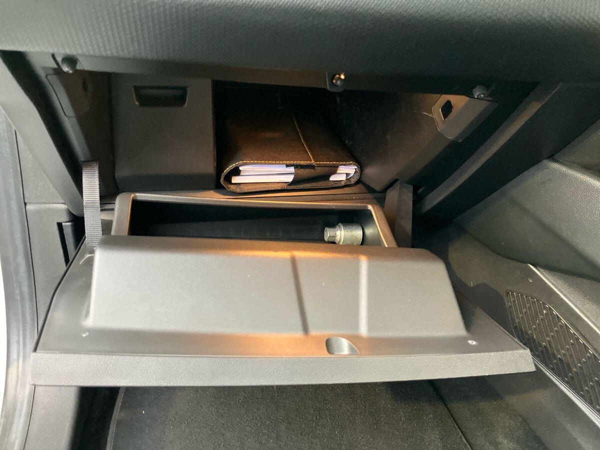 Used Renault Clio 2021 for sale - 76573382: Photo 51