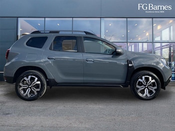 Used Dacia Duster 2023 for sale - 76371140: Photo