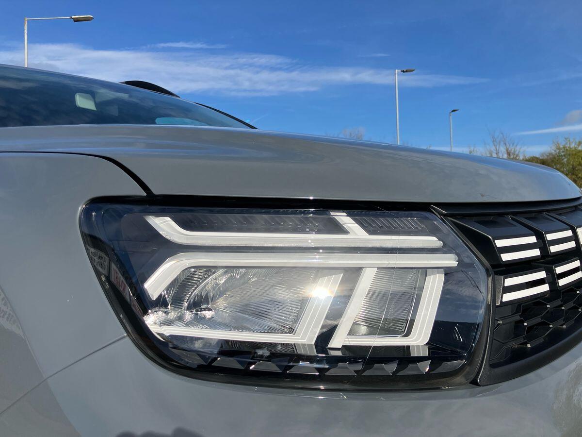 Used Dacia Duster 2023 for sale - 76371140: Photo 32