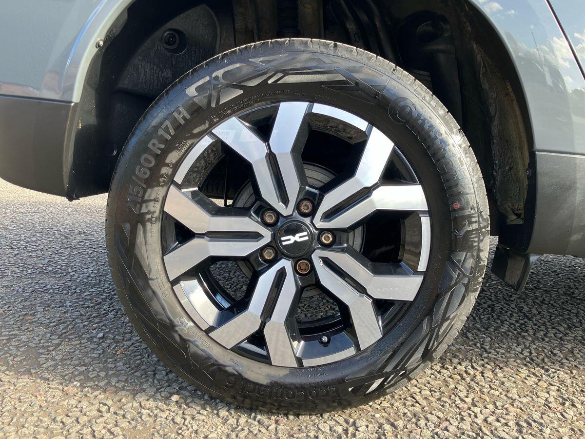 Used Dacia Duster 2023 for sale - 76371140: Photo 36