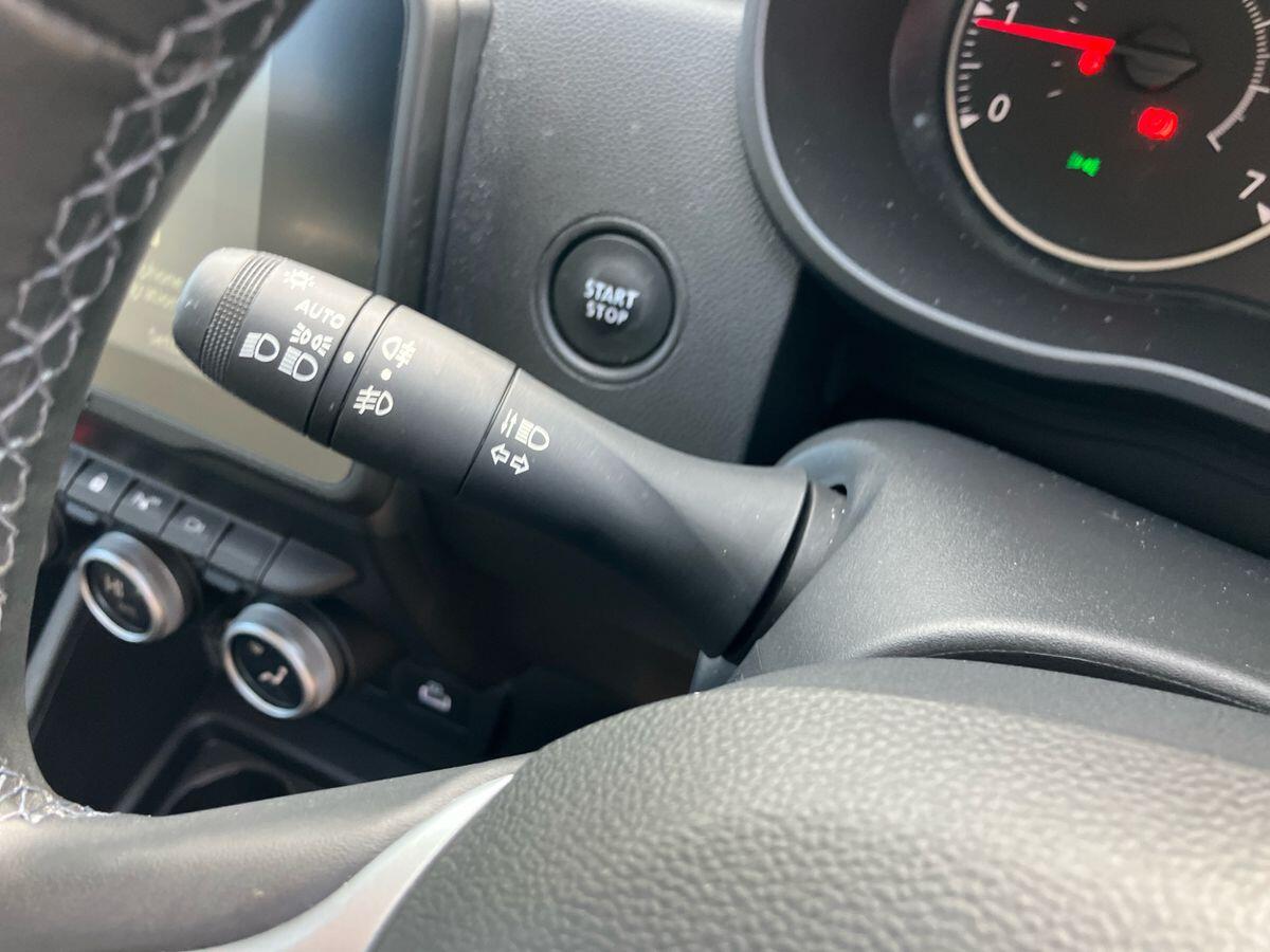 Used Dacia Duster 2023 for sale - 76371140: Photo 42