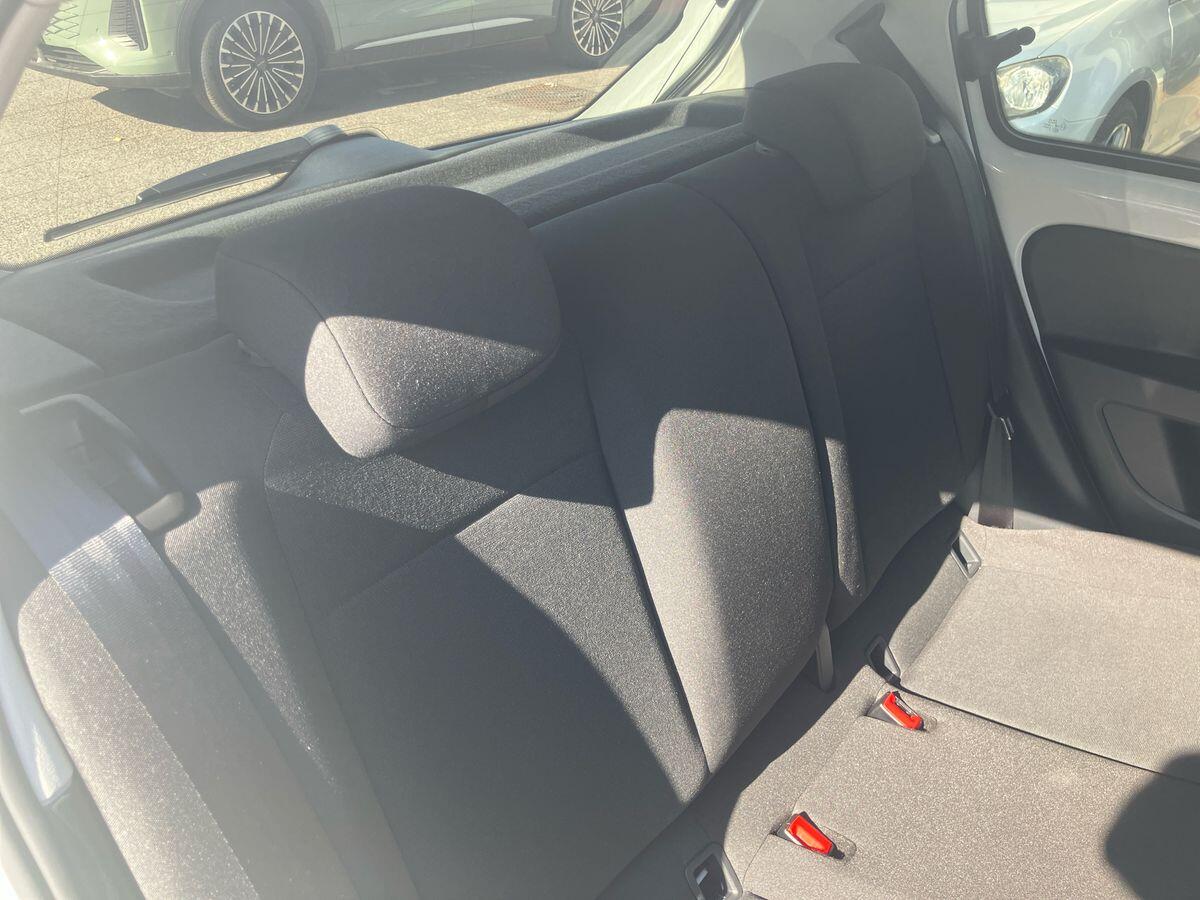 Used Volkswagen up! 2021 for sale - 76136074: Photo 38