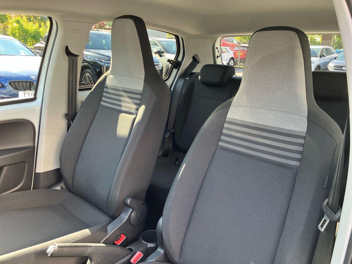 Used Volkswagen up! 2021 for sale - 76136074: Photo 45