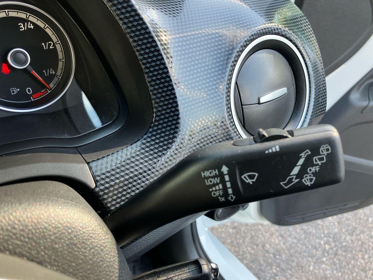 Used Volkswagen up! 2021 for sale - 76136074: Photo 52