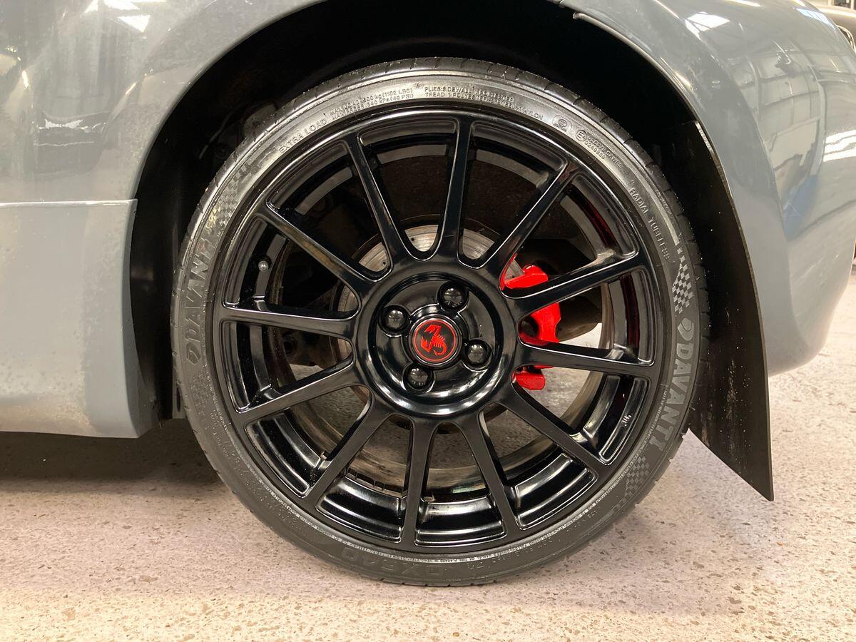 Used Abarth 695 2017 for sale - 77109120: Photo 43