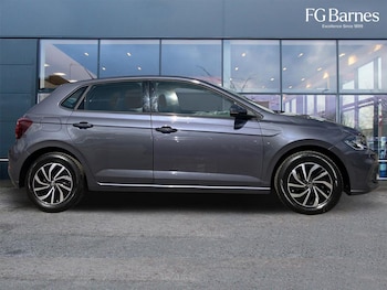 Used Volkswagen Polo 2023 for sale - 75826794: Photo