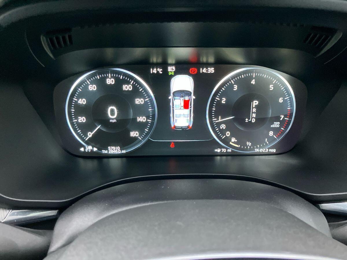 Used Volvo XC60 2019 for sale - 76866159: Photo 26