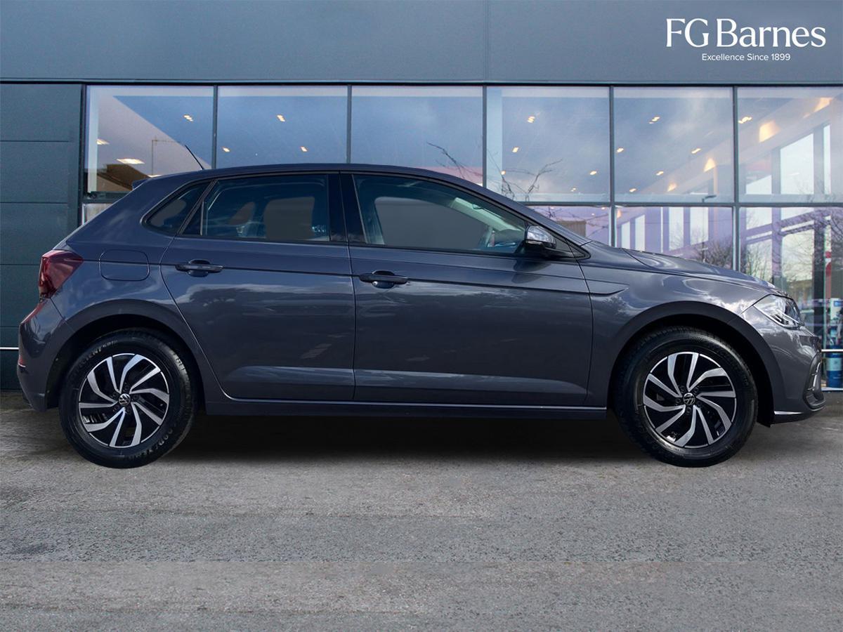 Used Volkswagen Polo 2023 for sale - 76059496: Photo 2