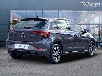 Used Volkswagen Polo 2023 for sale - 76059496: Photo 3